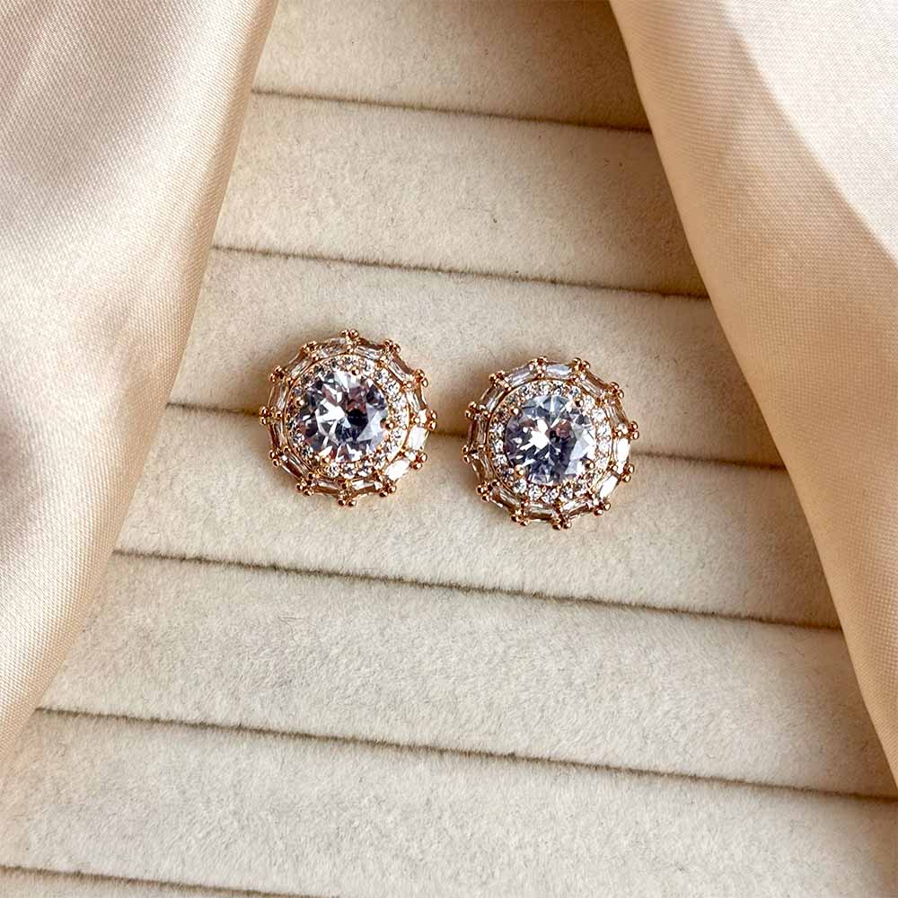 Rosha Studs (Crystal)