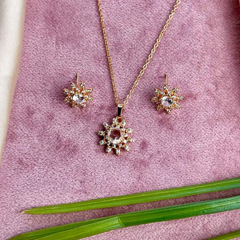 Rosia Pendant Set (Crystal)