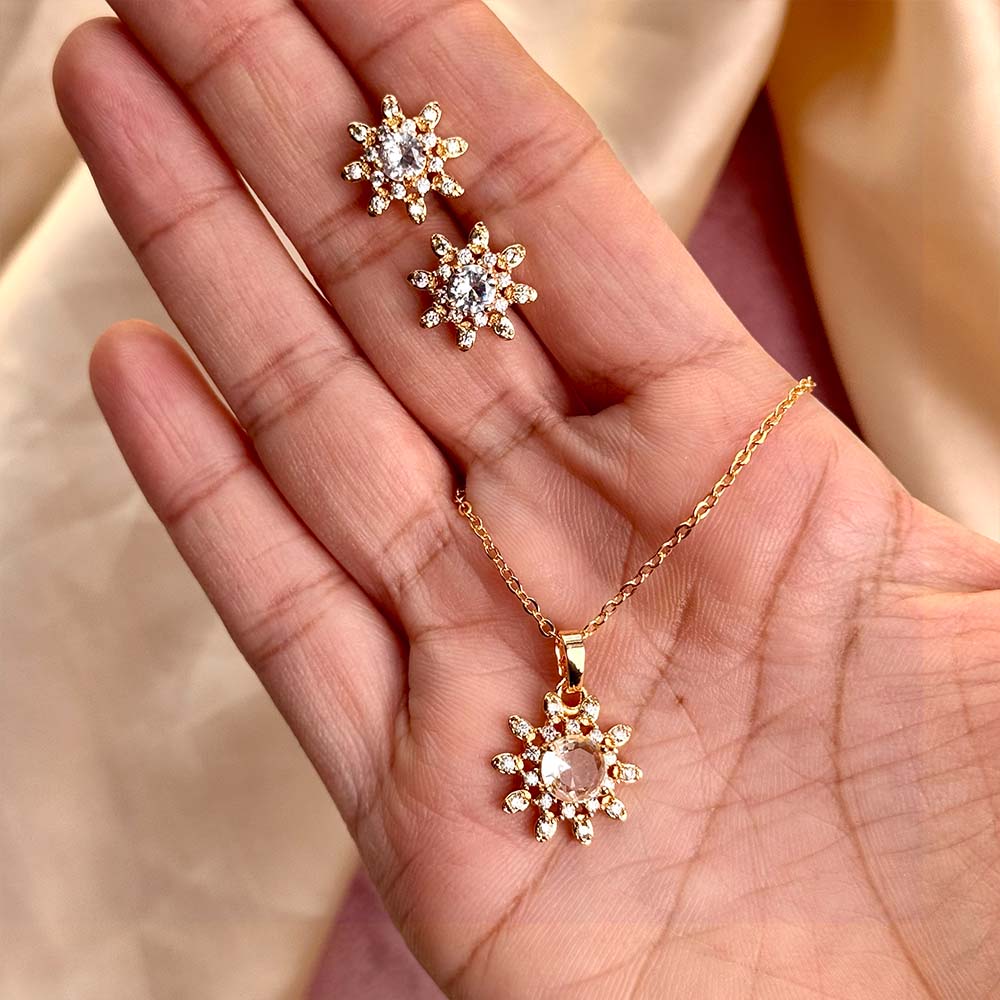 Rosia Pendant Set (Crystal)