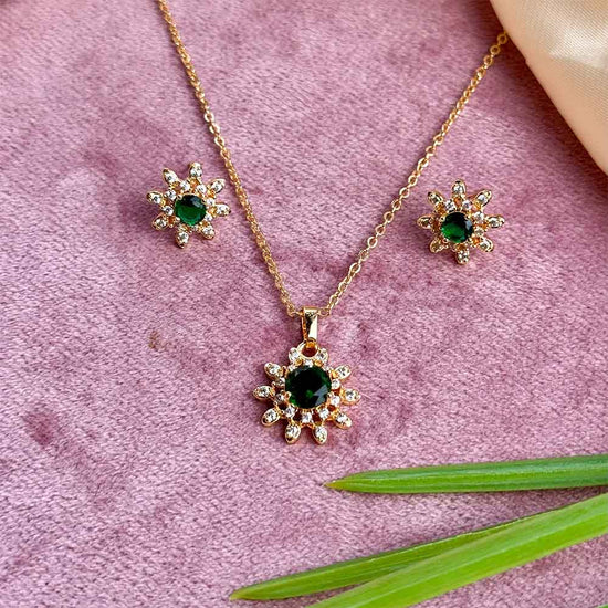 Rosia Pendant Set (Green)