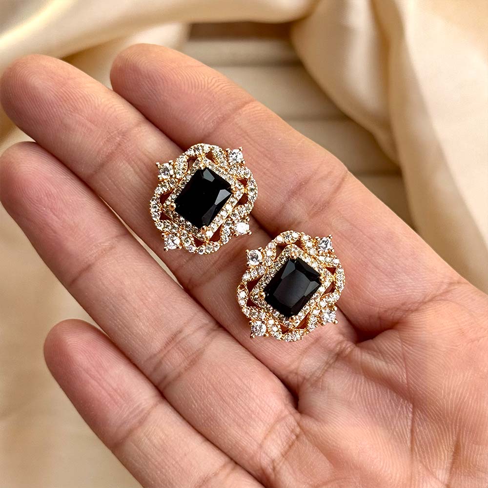 Ruya Studs (Black)