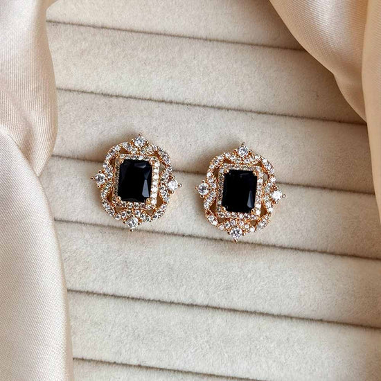 Ruya Studs (Black)