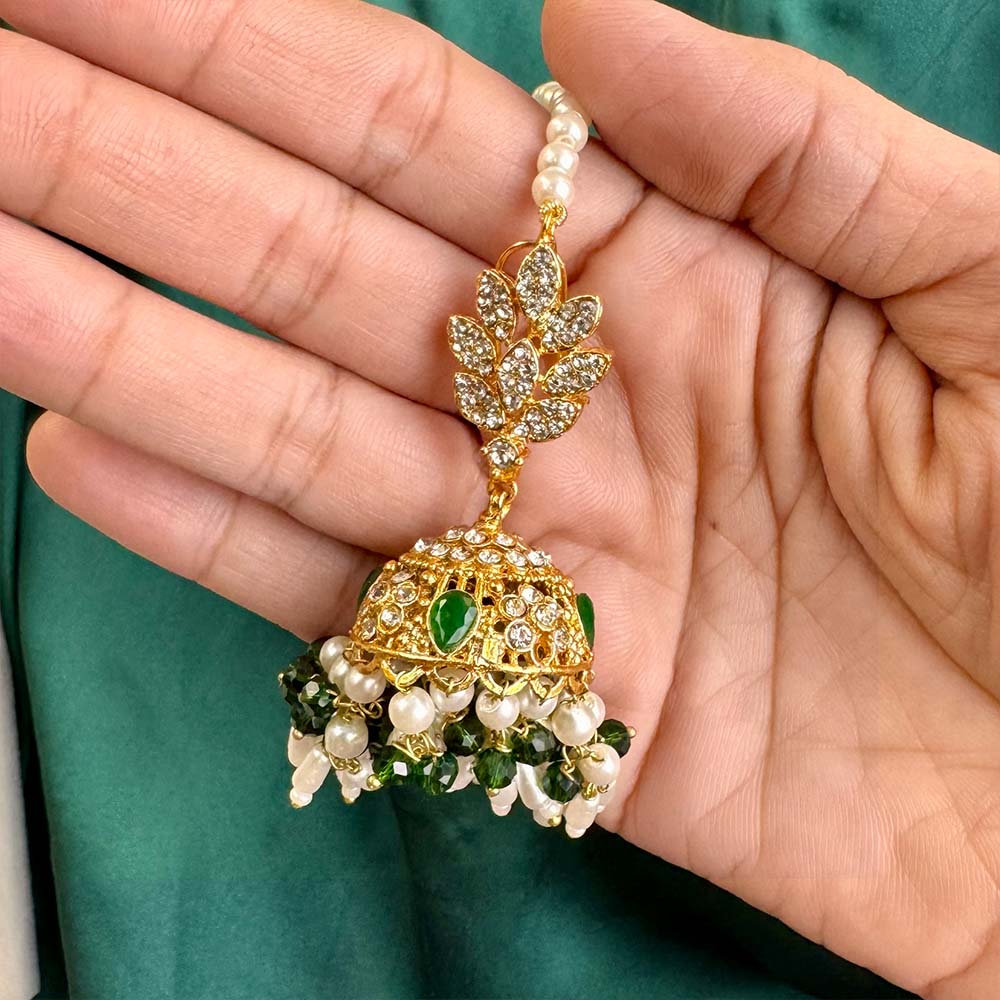 Sarosh Jhumkay (Green)