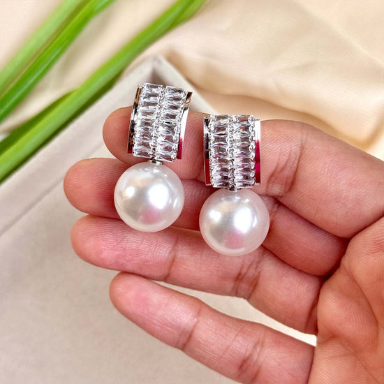 Talia Studs (Silver)