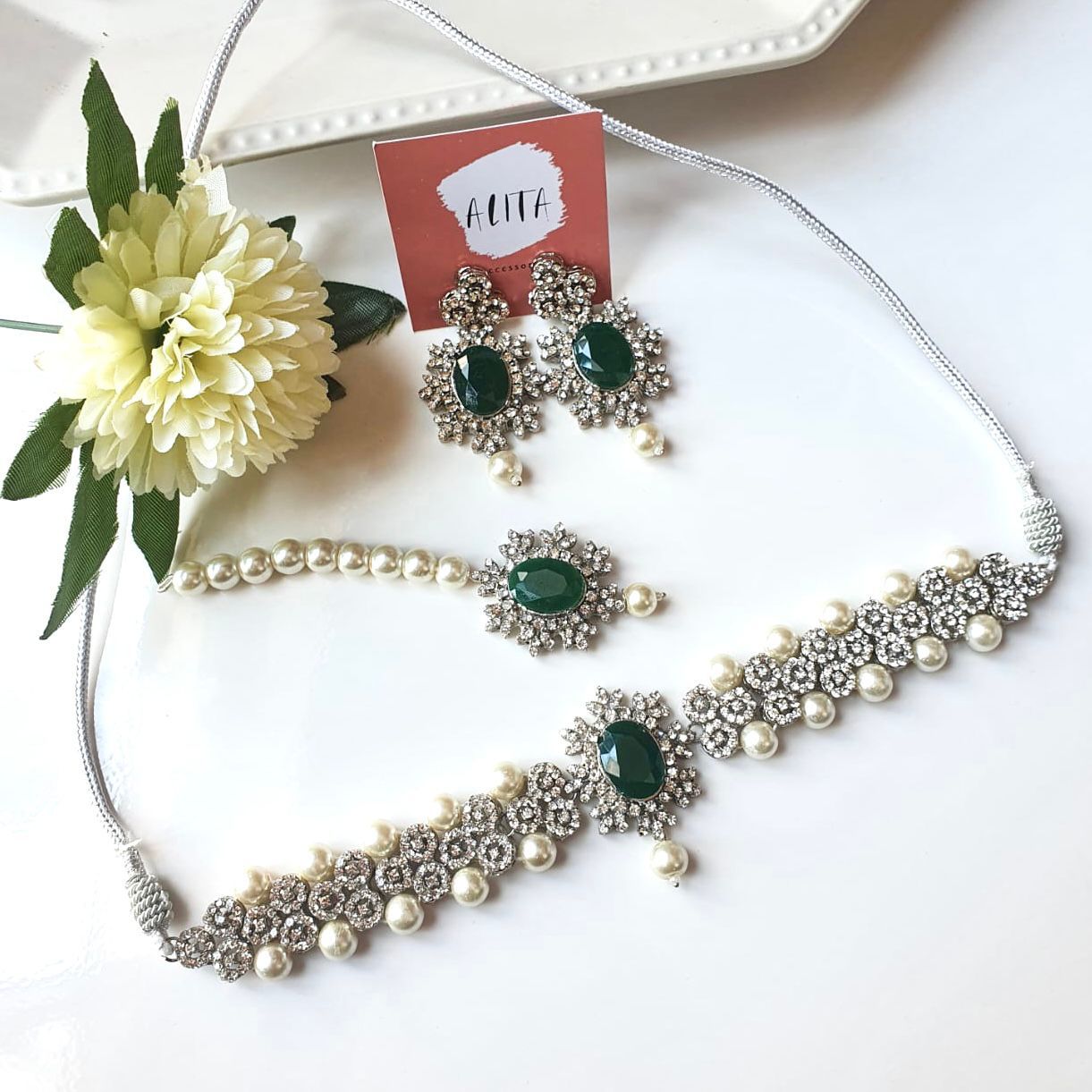 Mehrbano (Silver Bottle Green) – Alita Accessories