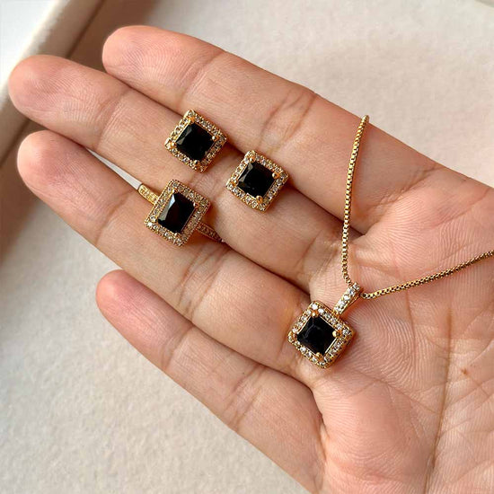 Load image into Gallery viewer, Zara Pendant Set (Black) - Alita Accessories
